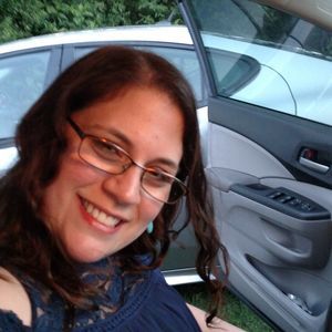 Meet your Posher, Nicole